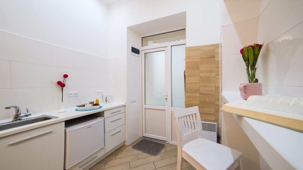 לבוב Smart Apartment On Filatova מראה חיצוני תמונה